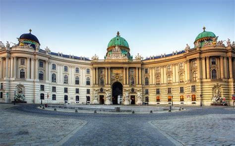 Exploring Vienna's Imperial Hofburg Palace: A Visitor's Guide | PlanetWare