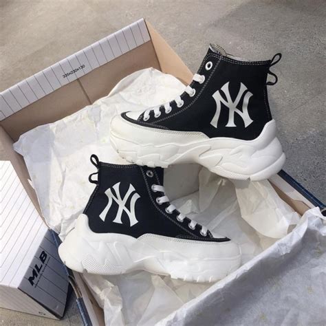 giay  thao mlb don de  cao giay mlb chunky high vai den trang