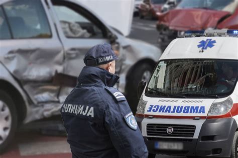 NOVI DETALJI TEŠKE SAOBRAĆAJKE KOD ZRENJANINA Poginuo muškarac 30 iz