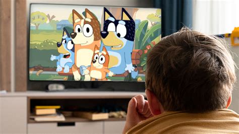 Bluey wins world over despite bleak future for Aussie children's TV