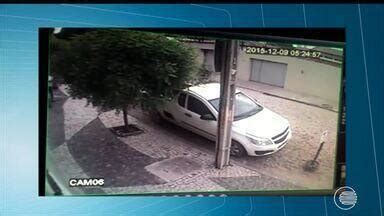 Bom Dia Piauí População do Bairro dos Noivos vive aterrorizada