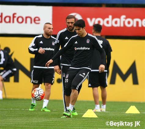 Beşiktaş JK on Twitter Takımımız Teknik Direktörümüz Şenol Güneş