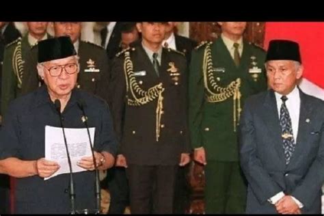 Melawan Lupa Berikut Pidato Pengunduran Diri Soeharto Sebagai Presiden