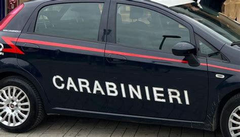 Duplice Omicidio In Strada A Sant Antimo Vicino Napoli Trovati Morti