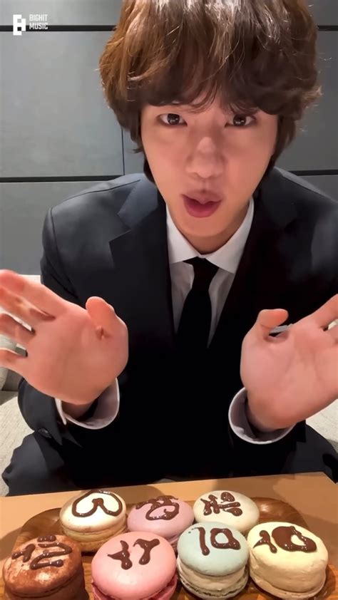 Bts Community Posts Dear Jin From Army To Jin ジンくんこんばんは🐹 今日もお疲れ様でした