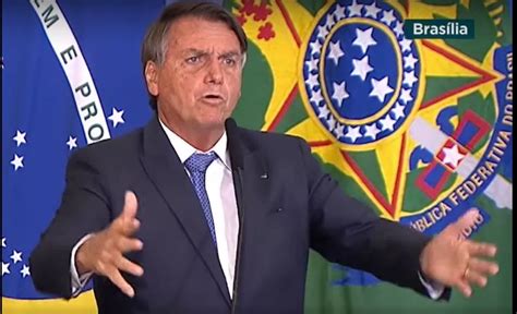 Ataque de ira de Bolsonaro ao Supremo Tribunal Federal preocupa até