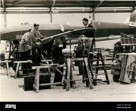 De Havilland Dh88 Comet Racer Under Construction At Hatfield Stock