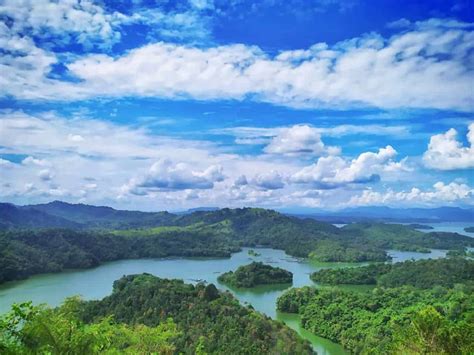 kalimantan adventure  packages borneo indotrek