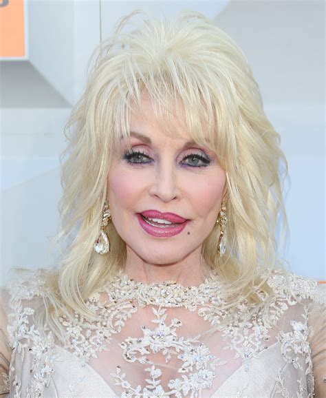 Dolly Parton Turns 77 She Still Enjoys Time With Supportive Husband