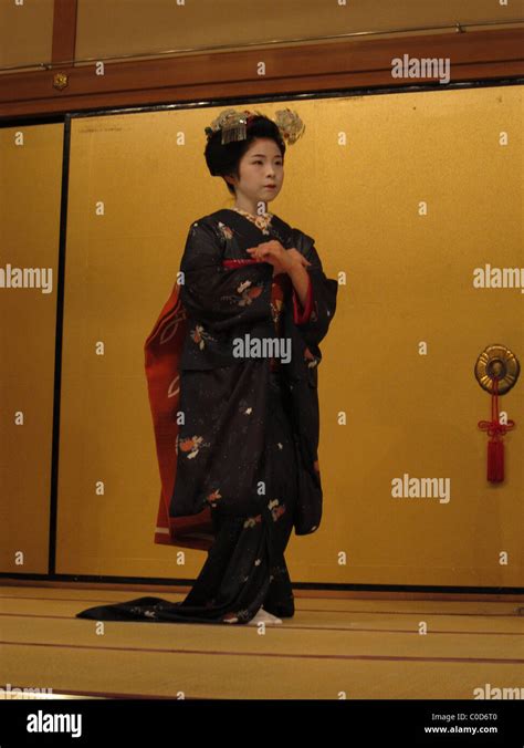 Japan, Geisha, Tea ceremony, Kyoto Stock Photo - Alamy