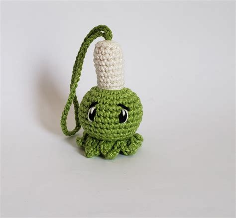 Pieuvre Amigurumi Bigouden Au Crochet Avec Une Attache Pour Porte Cl S