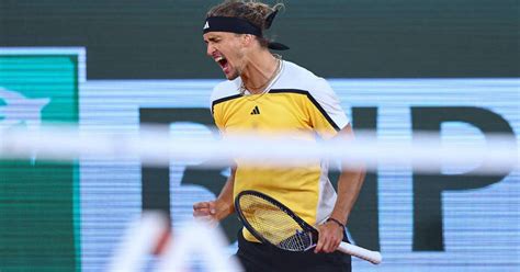 French Open Zverev K Mpft Sich Ins Achtelfinale