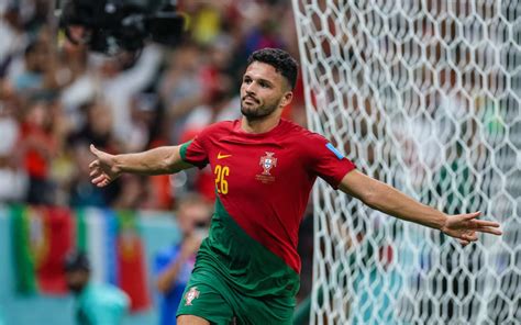 Fifa World Cup Who Are The Frontrunners In The Golden Boot Race Rnz