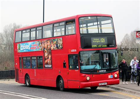 London Bus Routes Route 121 Enfield Island Village Turnpike Lane