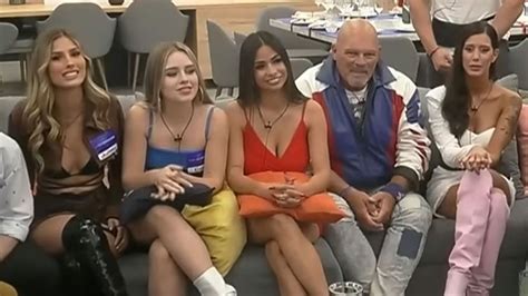 Gran Hermano 2022 se cansó de las cámaras y decidió bañarse desnuda