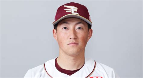 楽天イーグルス 小深田が9回に勝ち越しタイムリー 首位ソフトバンクの連勝を止める 1日 Khb東日本放送