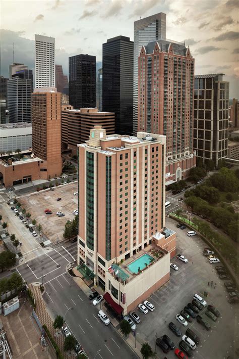 Embassy Suites by Hilton Houston Downtown, 1515 Dallas Street, Houston ...