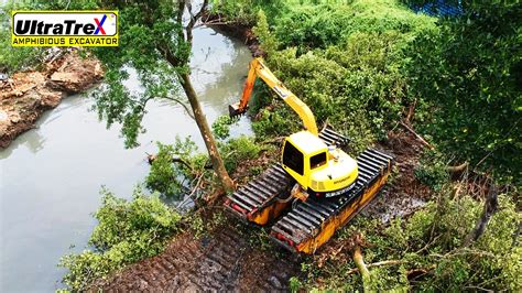 Ultratrex Amphibious Excavator Is In Action Photo Gallery Ultratrex