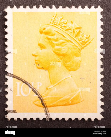 United Kingdom Postage Stamp Machin Stock Photo Alamy