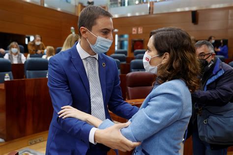 Ayuso en respuesta a las críticas del PSOE por sus rebajas de