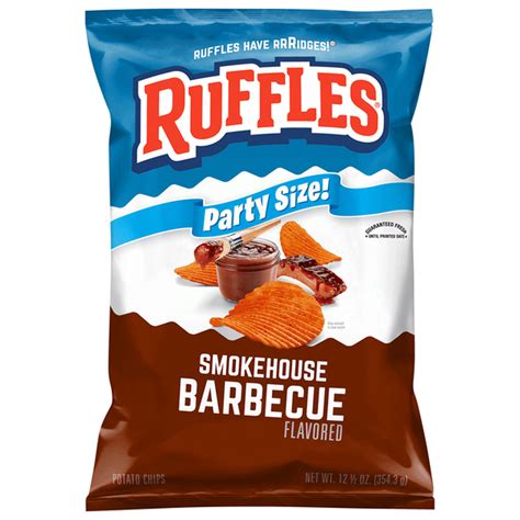 Ruffles Potato Chips Smokehouse Barbecue Flavored Party Size 12 5 Oz