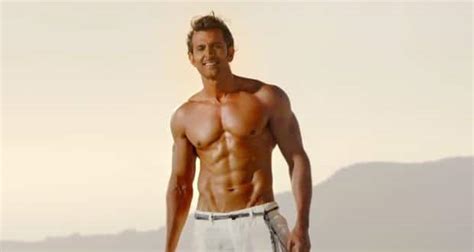 Hrithik Roshan Looks Super Ripped In Bang Bang Teaser