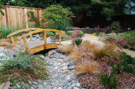 Dreamy And Delightful Garden Bridge Ideas Backyard Bridges Garden