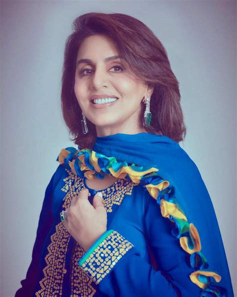 Neetu Kapoor Looks ‘blue Tiful In This Abu Jani Sandeep Khosla