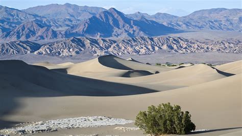 Death Valley National Park A 65 Year Old Man Is Found Dead Apparently