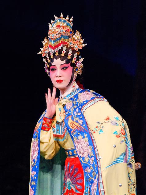 Colliding Traditions Keep Chinese Opera Alive And Well