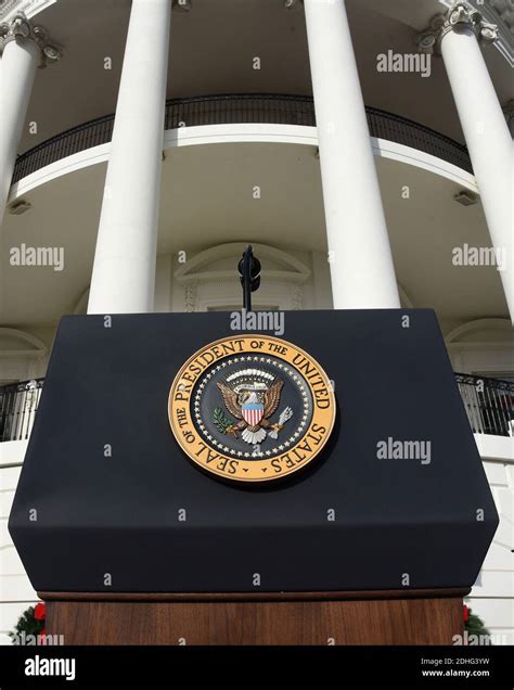 Presidential Seal Podium High Resolution Stock Photography and Images ...