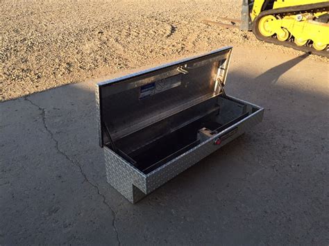 Mdu Resources Surplus Auction Weatherguard Side Mount Tool Box