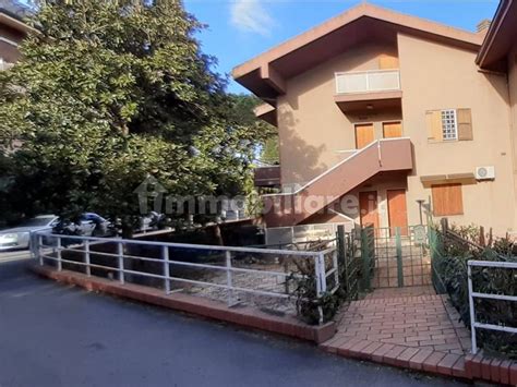 Vendita Appartamento In Via Barriera Del Bosco 4 Sant Agata Li