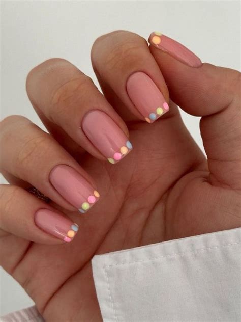 Inspiracje Na Wielkanocne Paznokcie Modny Manicure