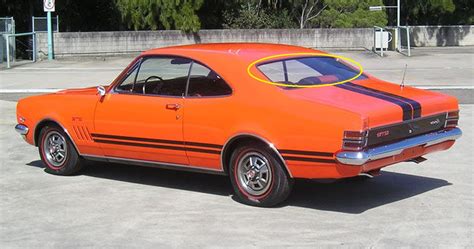 HOLDEN MONARO HK HG HT 2DR COUPE 1969 1971 REAR WINDSCREEN