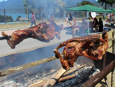 Cervezas Artesanales Y Delicias Gastron Micas Destacaron En Feria