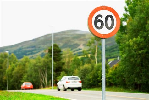 Fond De Panneau De Signalisation De Limite De Vitesse Hd Photo Premium