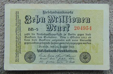 Geldscheine Banknoten Eine Reichsbanknote Zehn Millionen Mark