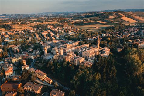 Modena Nuova Vita Per Sei Beni Pubblici Grazie All Agenzia Del