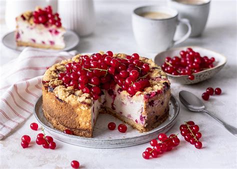 K Sekuchen Mit Johannisbeeren Und Streusel Emma S Lieblingsst Cke