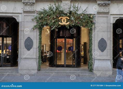 Christmas Decoration At The Entrance Of The Bijenkorf Department Store