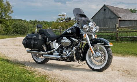 HARLEY DAVIDSON Heritage Softail Classic specs - 2013, 2014 - autoevolution