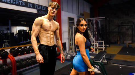 Should You Approach A Girl In The Gym Youtube