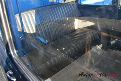 Austin FX4 1958-1997 (1972 FX4D London Taxi 4d), interior, Autopaedia ...