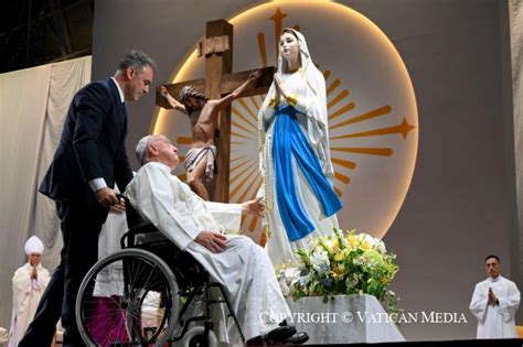 Santa Misa Del Papa Francisco En Singapur Tele Vid