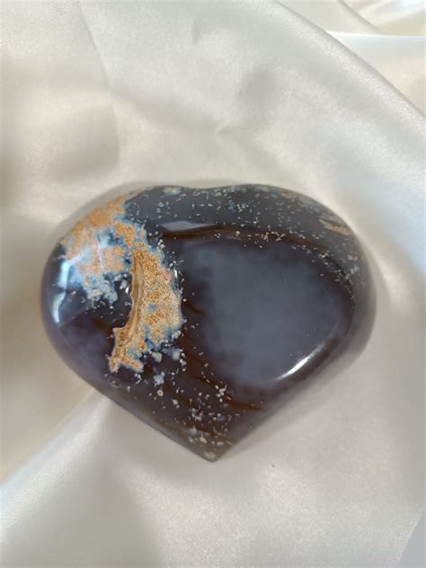 Shop Heart Shape Geode Online | Gift For Corporate | Gem Anatomy ...