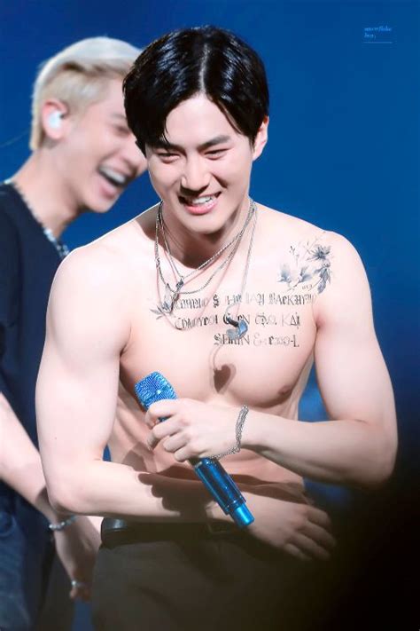 DAILYEXO Suho Exo The Man Who Laughs