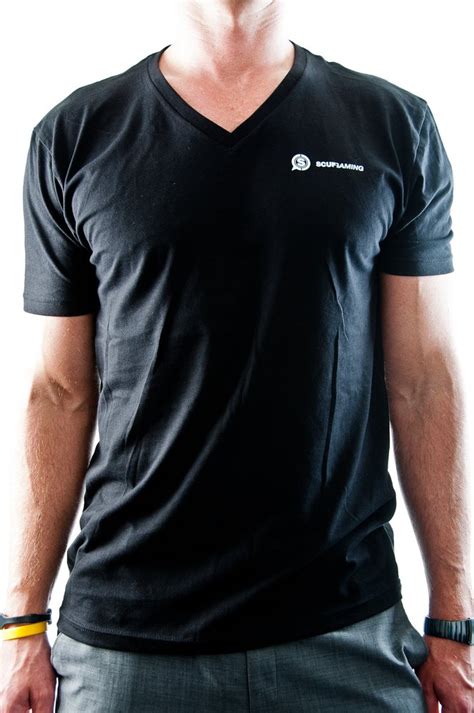 Black Plain Mens V Neck T Shirt At Rs 145 Piece In New Delhi Id