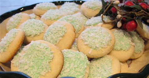 Mennonite Girls Can Cook Peppermint Cookies