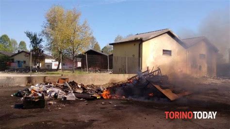 Inquinamento Pesante Nel Campo Nomadi Di Via Germagnano Il Giudice